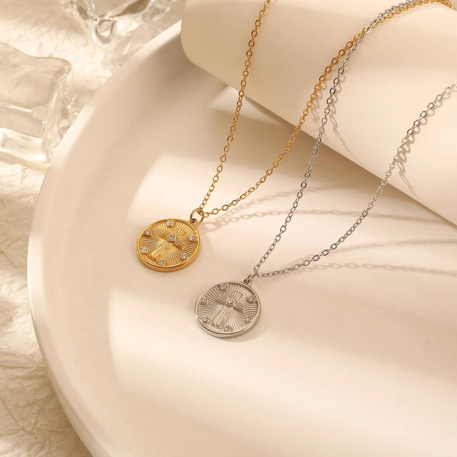 Women Delicate Round Coin Zirc - đánh giá và giá Coin Necklace Delicate